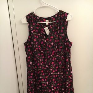 Gap maternity dress size small